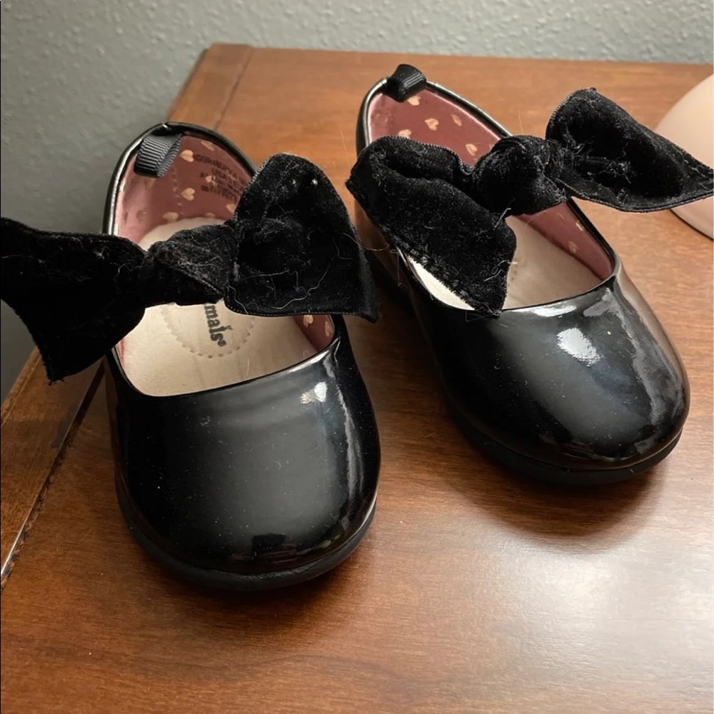 Size 3 dress shoes
